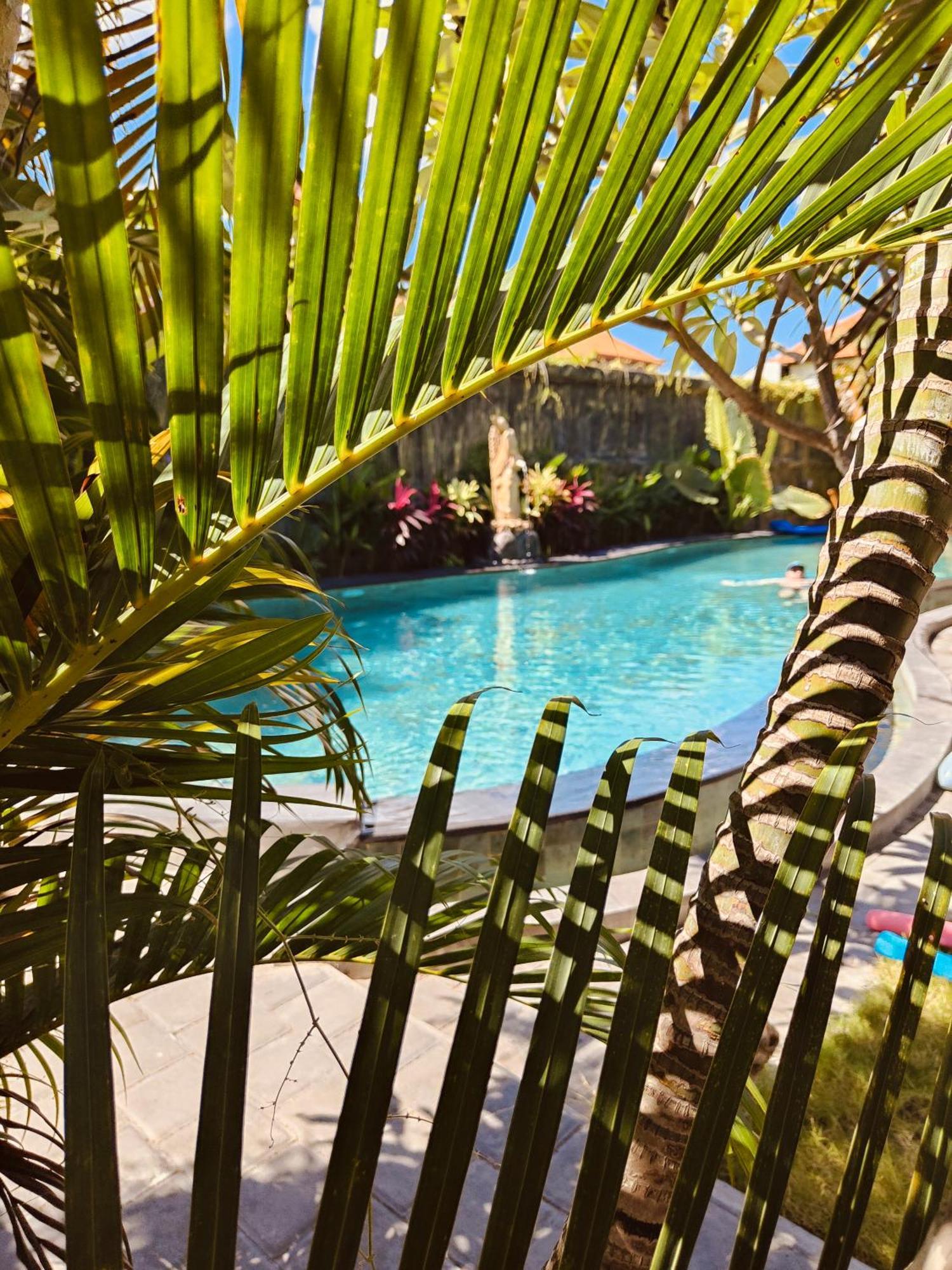 Berlian Inn Kuta Beach المظهر الخارجي الصورة